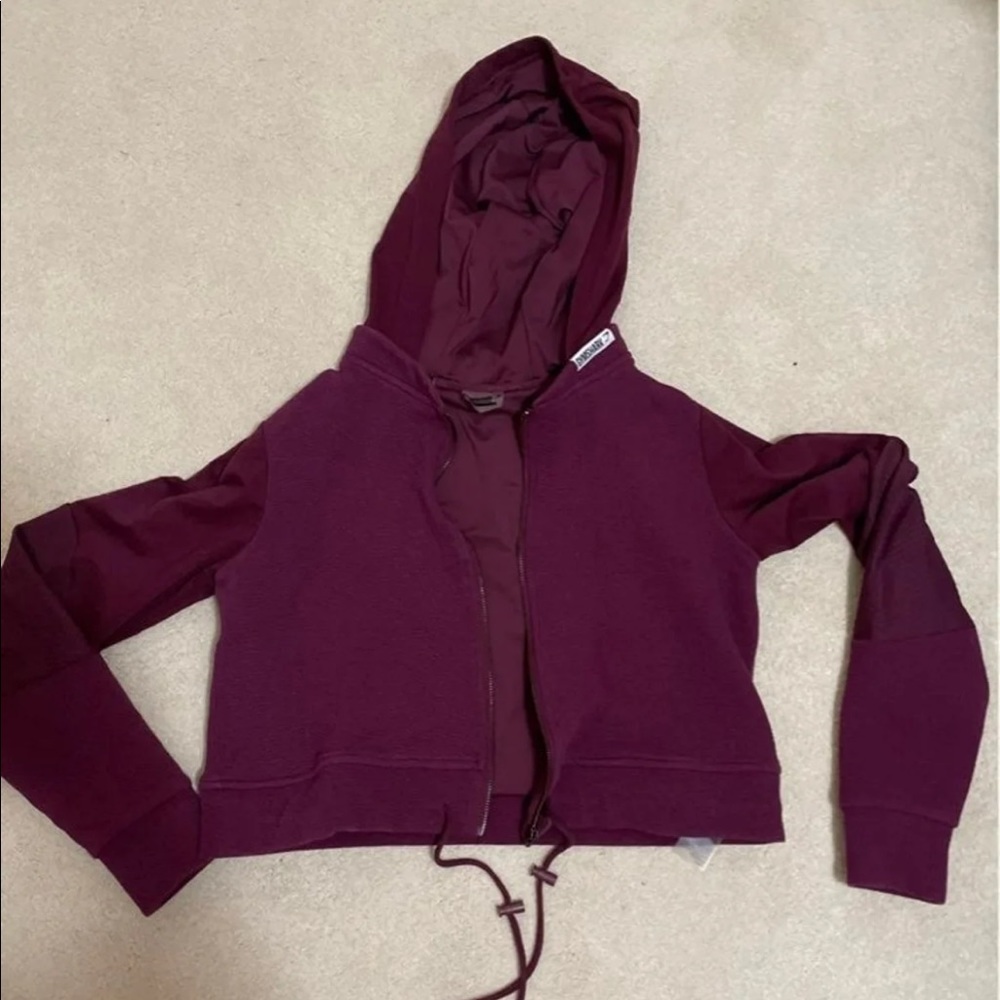 Cropped burgundy gymshark hoodie